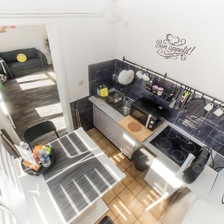 City Centre Hidden Gem! Apartment For Up To 3 People Brüssel Exterior foto